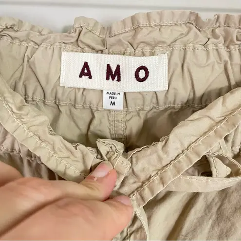 AMO Oatmeal Parachute Cargo Pants Size Medium Tan