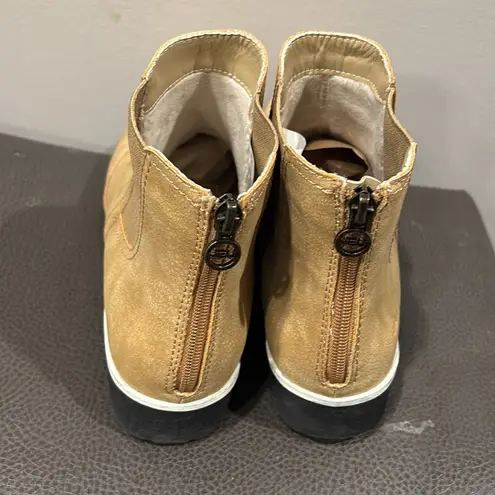 Jbu Jambu Women's Peacock Water Resistant Ankle Boot