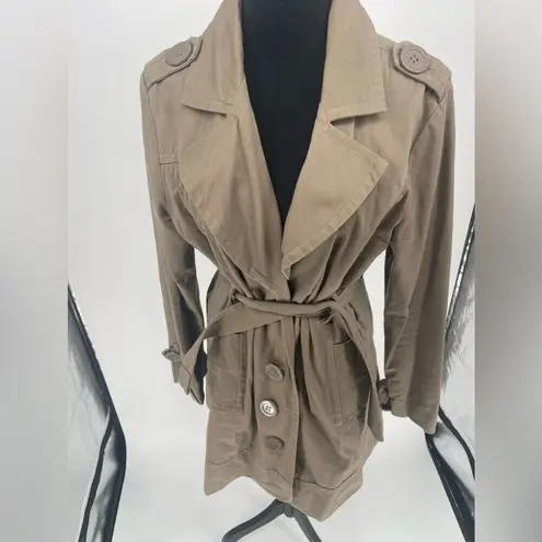 Women's trenchcoat extra large tan missing two buttons Brown Size XL