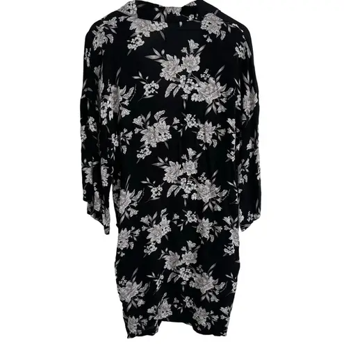 Spiritual Gangster  Kimono Floral Robe Duster Cardigan Black & White OS