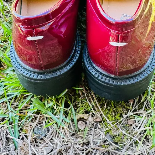 Raboesy Burgundy Patent Leather Split