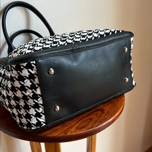 Vera Bradley  Black and White Satchel with Houndstooth Pattern - Image 4