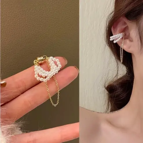 1 Elegant Magnetic Pearl Single Ear Cuff with Chain – No Piercing, Modern Chic White