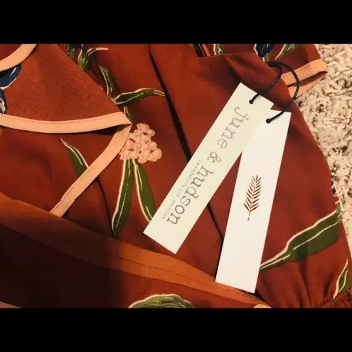 June and Hudson Dress Cold-Shoulder Wrap Bark Floral Maroon Brown Size M New w/Tag