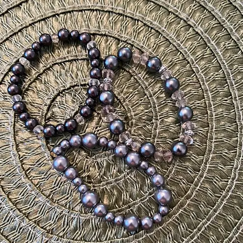 NWT Angelas Designs 3 hand made faux pearl stretch bracelets great for stacking Gray