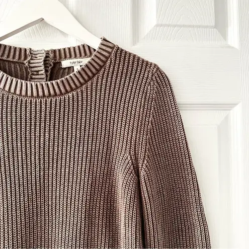 Tyler Boe Tan Light Brown Ribbed Button Back Neck Crewneck Casual Sweater Small