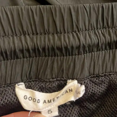 Good American Size 5 2XL Black Nylon Pants