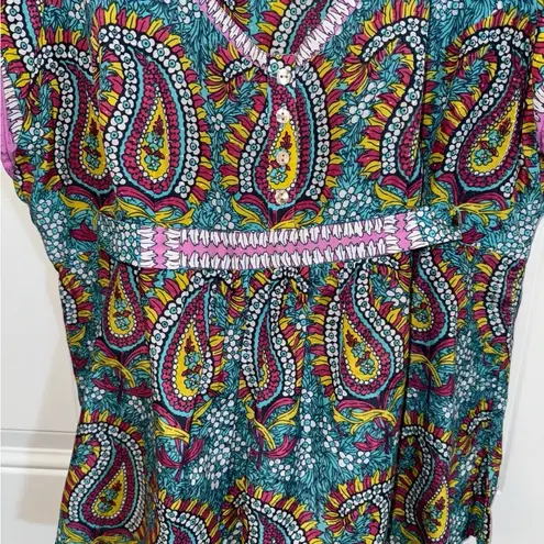 Robert Graham Women's  Size XL Multi-Color Paisley Blouse