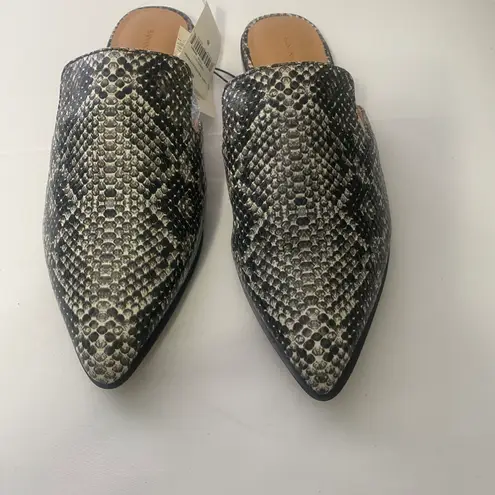 Banana Republic Snakeskin Black & White Mules Slides Size 6 NWT