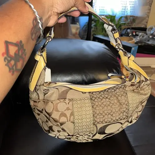 Coach EUC Vintage  Hobo Patch Bag