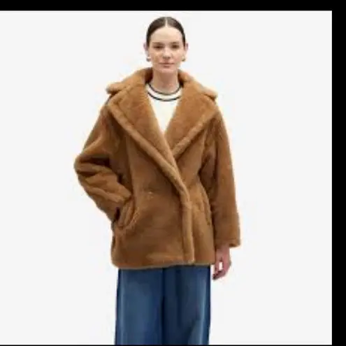 Babaton Camel Teddy Bear Coat- Short Size 2 S/M