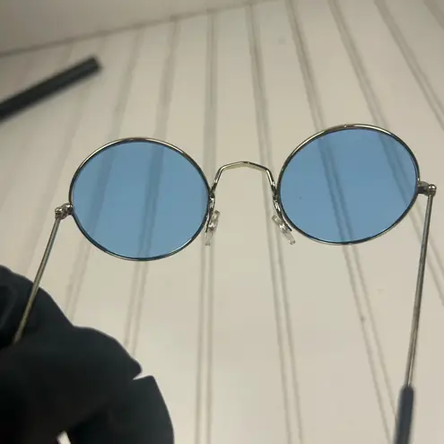 Retro Gold Frame Blue Round Sunglasses ā Unisex