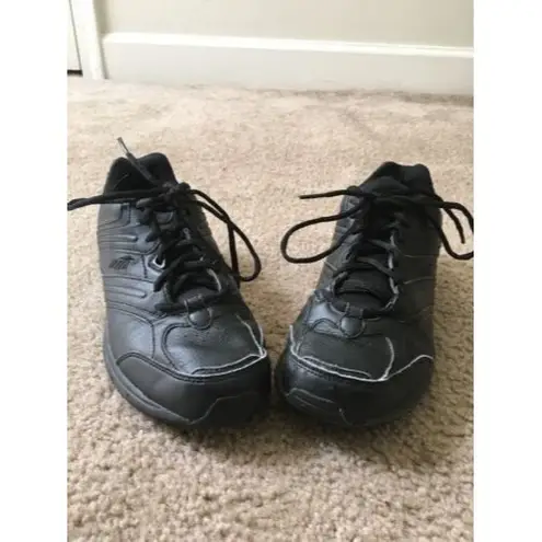 Avia Women's Oil & Slip Resistant Shoes Sneakers Lace Up Black Size 8