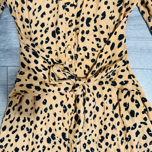 NICHOLAS Women Silk Tie