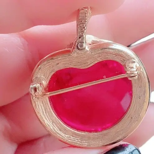 Sarah Coventry Ruby Red Cherry Brooch Pendant Charm Gold Tone Vintage