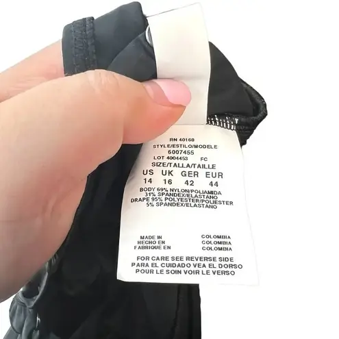 Magicsuit Petal Pusher Lisa One