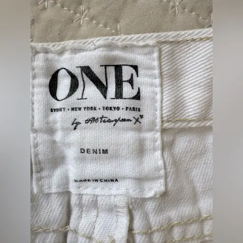 One Teaspoon  white denim‎ skirt size 27