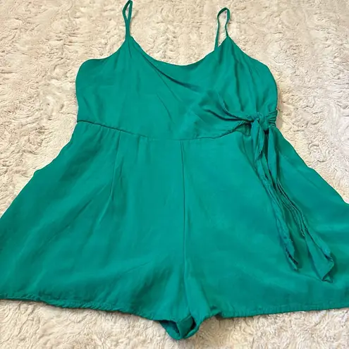One Clothing Size small romper