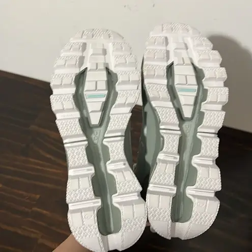 On Cloudrock Waterproof Mineral Kelp Boots Size 10 NWT