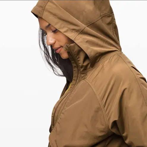 Lululemon  Always Effortless Jacket Size 4 - Frontier - Image 3