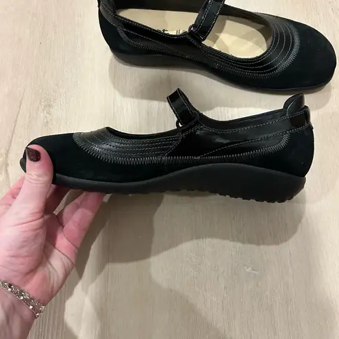 Naot Kirei Suede/Leather Combo Flats, Black, 39 Black Size 8