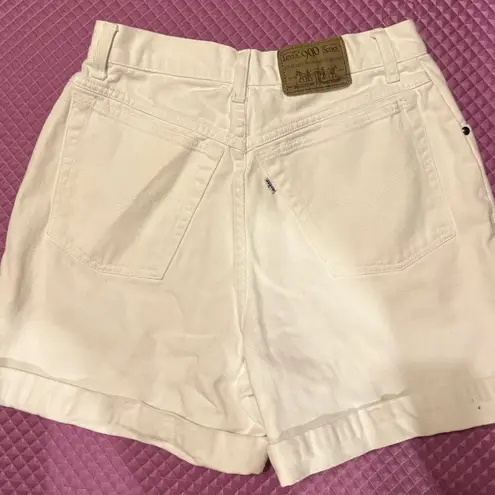 Levi's EUC sz 11 white Levi’s Jean denim shorts high rise girl’s junior