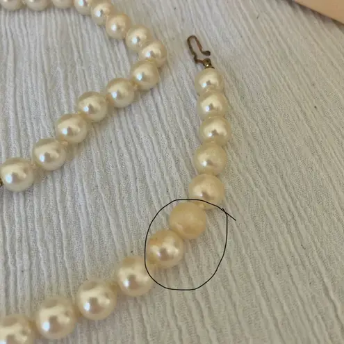 American Vintage Vintage “Zillah” Ivory Pearl Necklace 18” Gold Tone Marquis Fishhook Classic