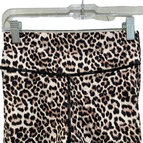 Zyia  Active Brilliant Leopard Print Double Scrunchy Hustle Shorts Medium