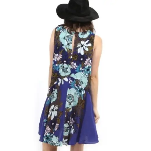 Free People  backyard party floral tunic top