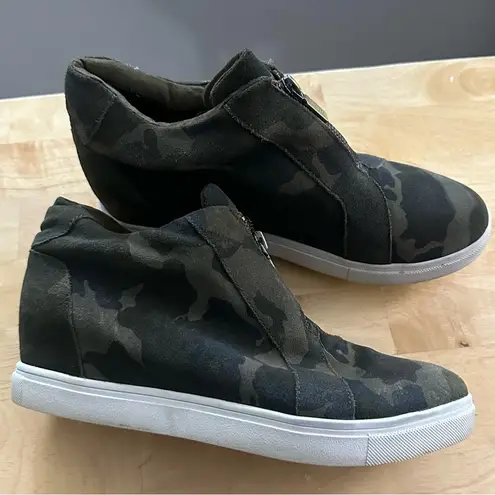 Blondo  Glenda Camo Waterproof Suede Wedge Sneakers