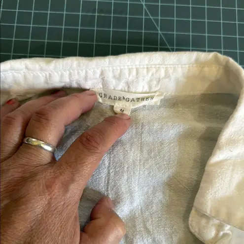 White Cap Sleeve Polo Collar Crop Top Size M