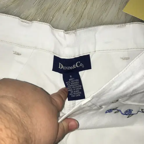 Denim & Co - NWT  white jeans with embroidery