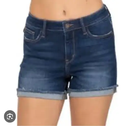 Judy Blue  cuffed mid rise dark wash denim jean shorts‎ size small