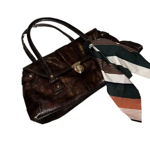 Liz Claiborne Dark Brown  Hand Bag Buckle Purse Gold Detail Lightweight Accessory