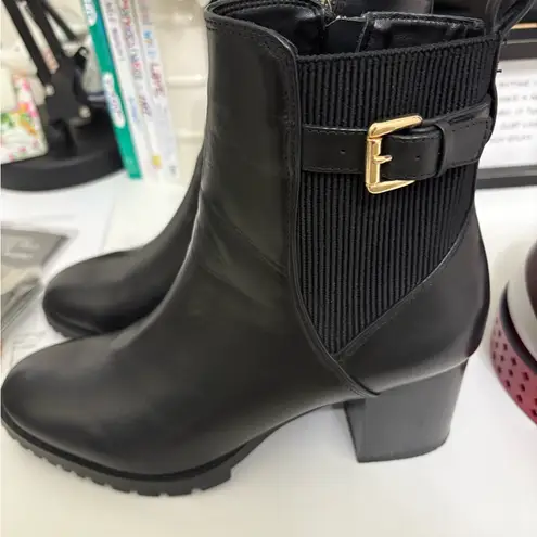 Blondo Tobi Black Ankle Boots