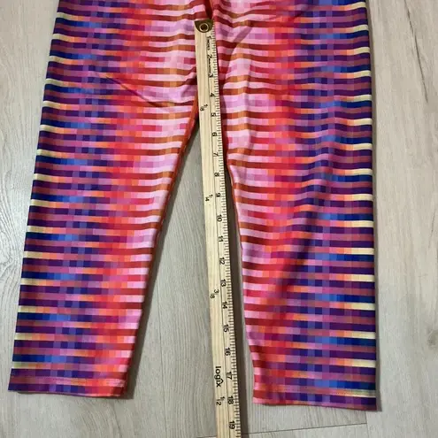 prAna Women's M Multicolor Pixelated Stripe Capris Leggings Athletic Pants Yoga