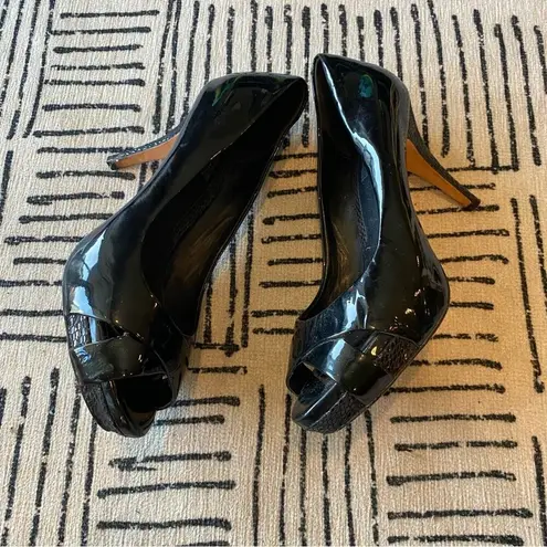 White House | Black Market White Black Patent Leather Snakeskin platform peep toe heels 9 thumbnail 4