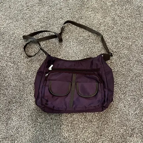 Chic Purple Crossbody Bag with Versatile Design