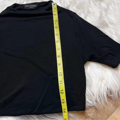 Naked Wardrobe The Sweet T Crop Top. Size Small.