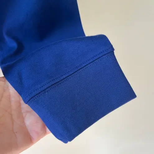 L.L.Bean sz Mp or M reg. Blue Turtleneck Long Sleeve Stretch Pullover Shirt