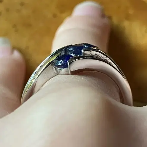 Masoala Sapphire Sterling Silver Ring Size 8.75