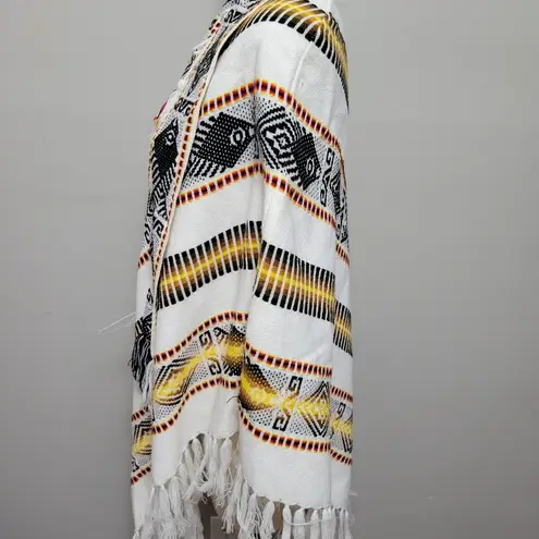Inca Imports handcrafted aztec poncho osfm Size undefined
