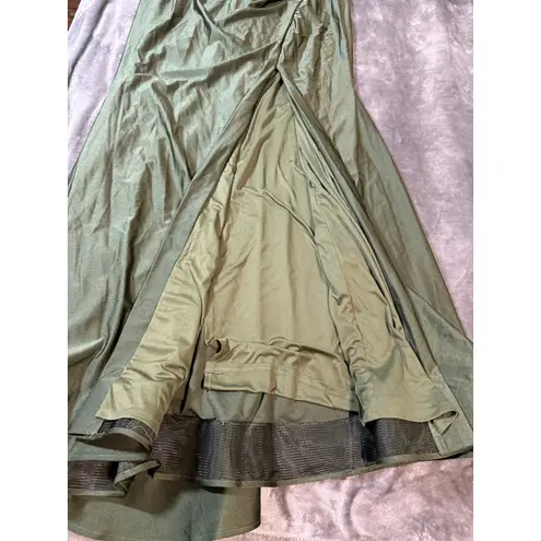 NWOT CYNTHIA & Sahar Stretch ONE