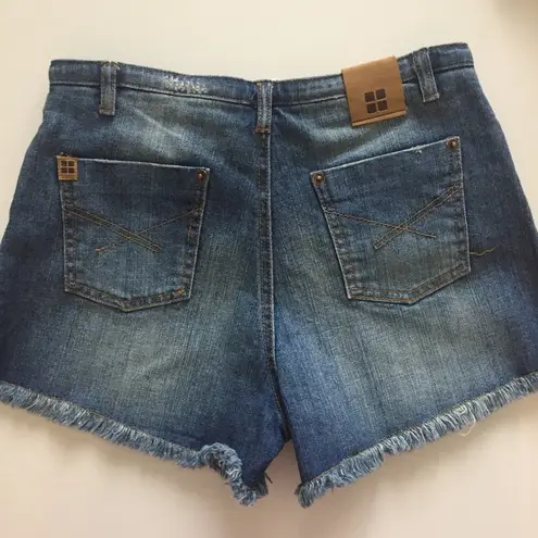 INSIGHT 51 Denim Shorts Malibu Cruiser Distressed Size 25 NWT