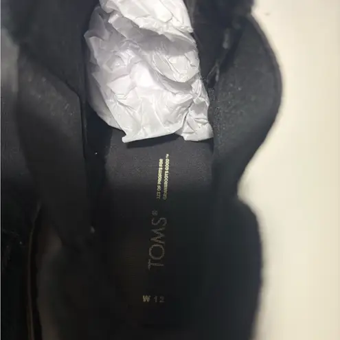 Toms  Women’s Sz 12 Maddie Black Wedge Water Resistant Boots