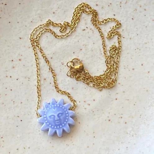 Handmade gold tone stainless steel & ceramic sun boho retro vintage style necklace☀️