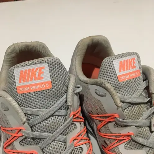 Nike Women's  Sneakers sz 11 Zoom Windflo 5 Running Athletic Comfort Shoes Sz 11