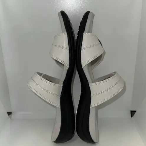 Easy Street Comfort Wave Sandals Vegan Leather Adjustable Straps Women’s 7.5