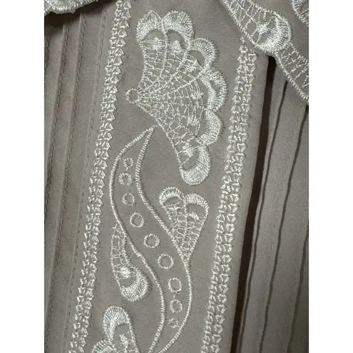 Laura Scott Tan Button Up Long Sleeve Blouse, Lace Floral Embroidery, Size 18