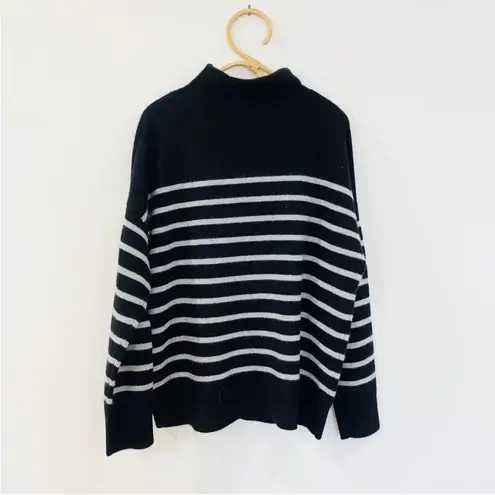 Magaschoni 100% cashmere mock neck black with gray stripes NEW